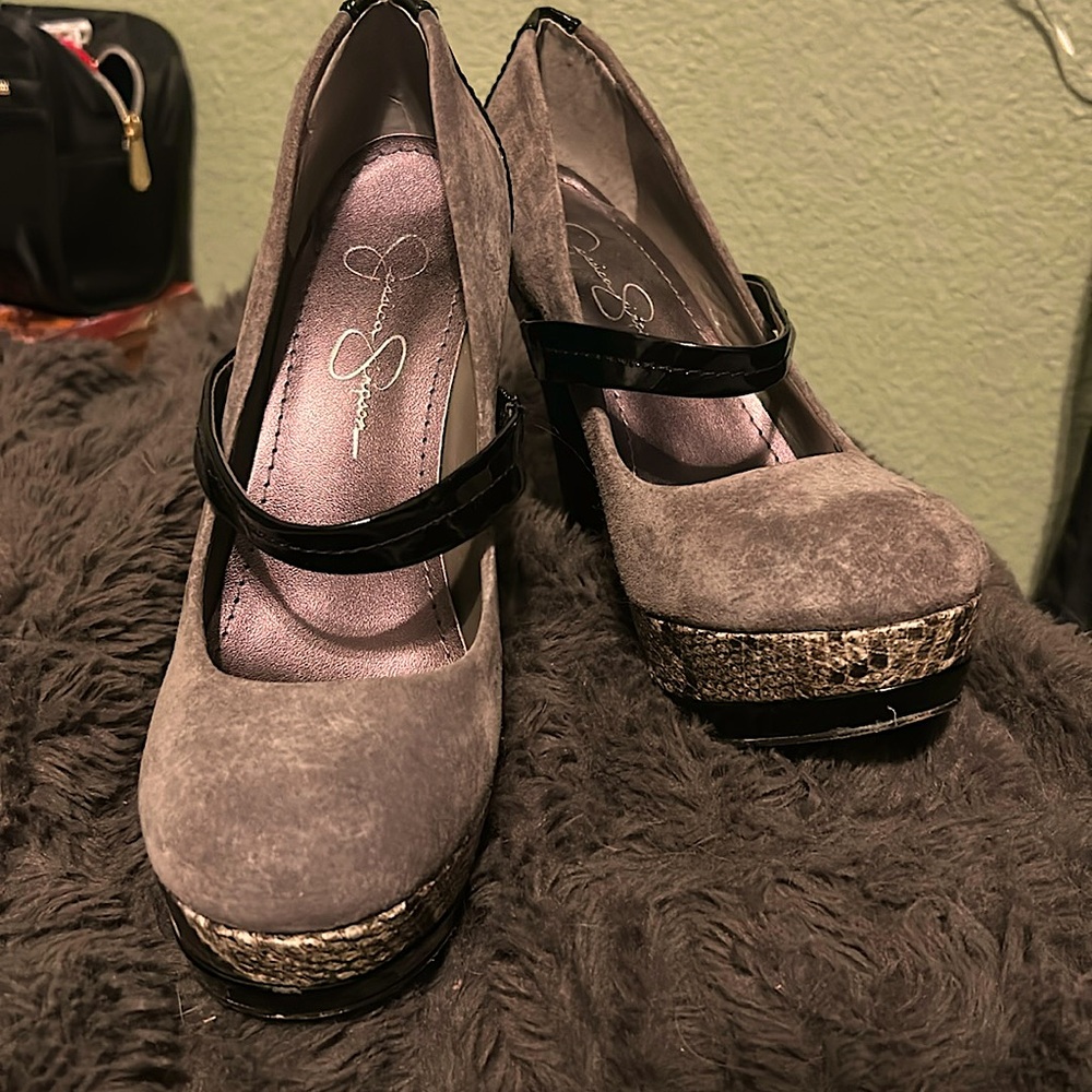 Jessica Simpson Gray Suede Black Patent Snake Print Mary Jane Heel  Size 6